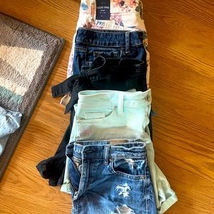 Shorts Grab Bag Fit 26 waist (2-4)
